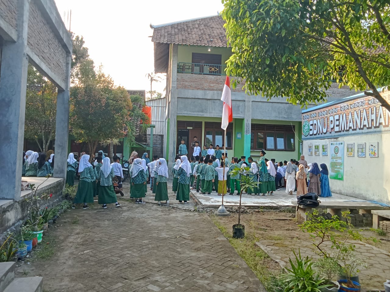 Apel Pagi