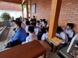 Tradisi Ziarah Jelang TKA